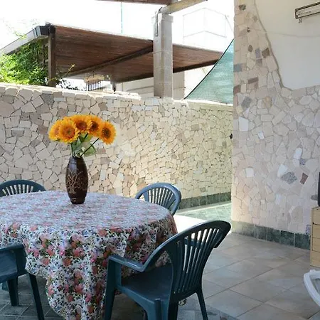 Casa Giuseppe Nyaraló